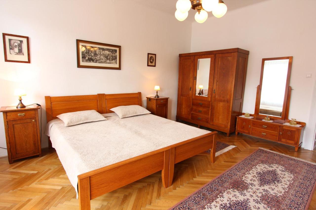 Penzion Jelen Vranov nad Dyjí Chambre photo