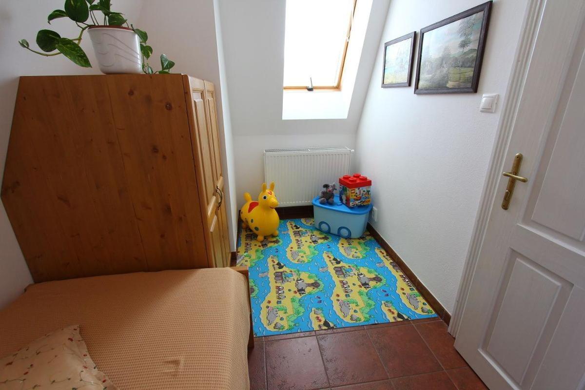 Penzion Jelen Vranov nad Dyjí Extérieur photo