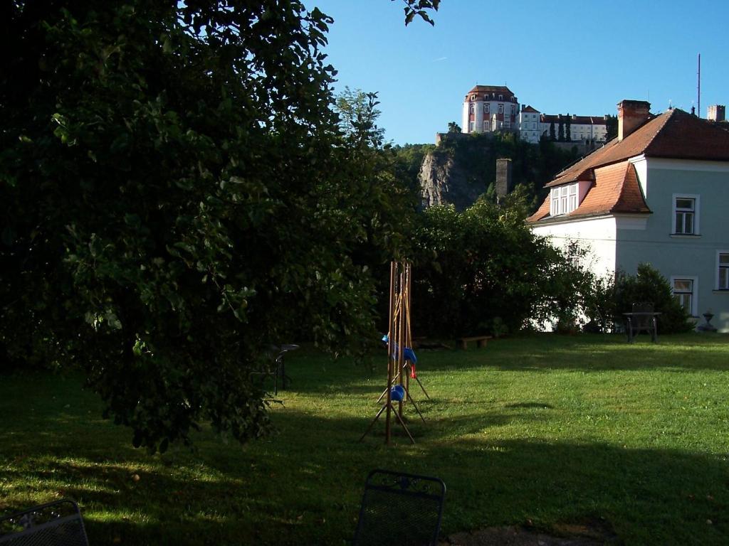Penzion Jelen Vranov nad Dyjí Extérieur photo