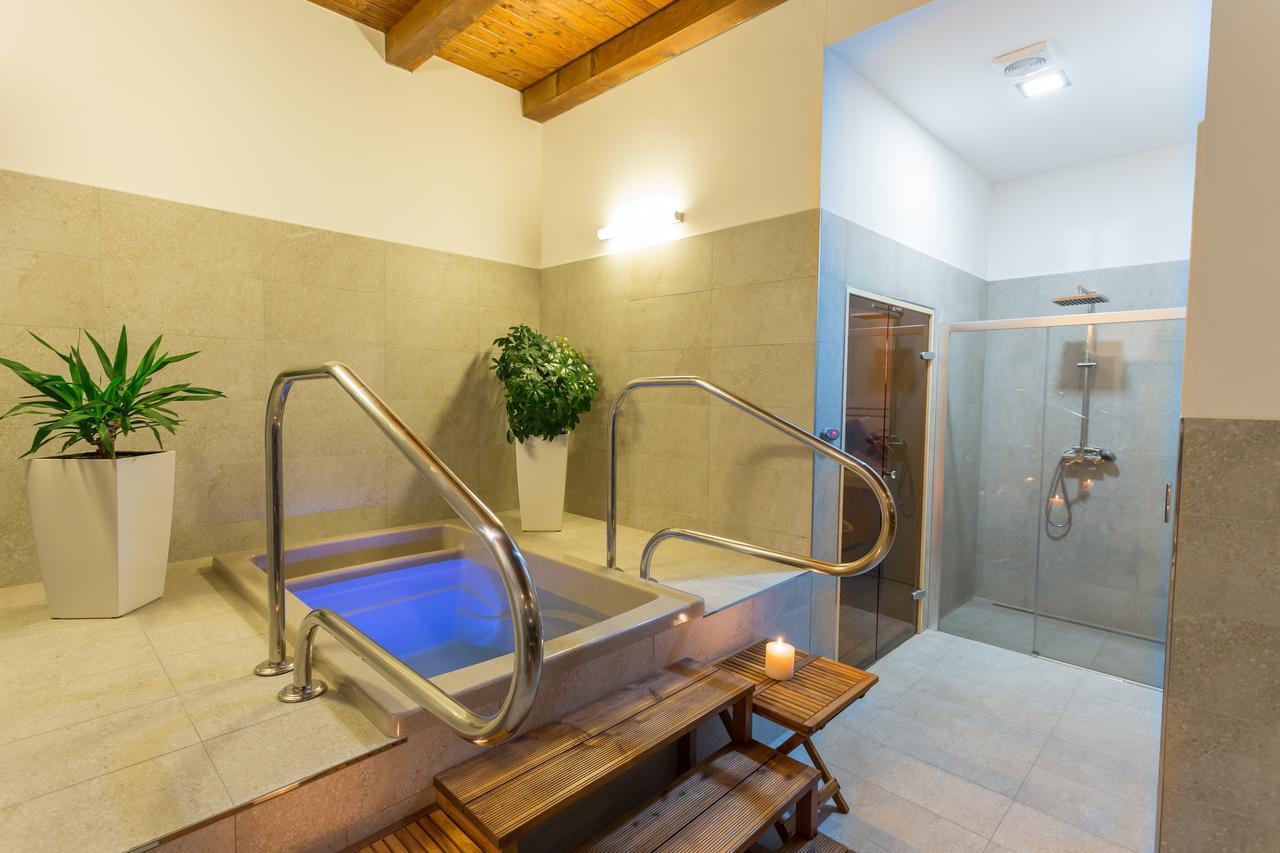Penzion Jelen Vranov nad Dyjí Extérieur photo